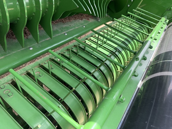 2024 John Deere 561R - Photo23