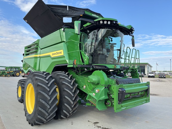 2023 John Deere X9 1100 (3rd thumbnail)