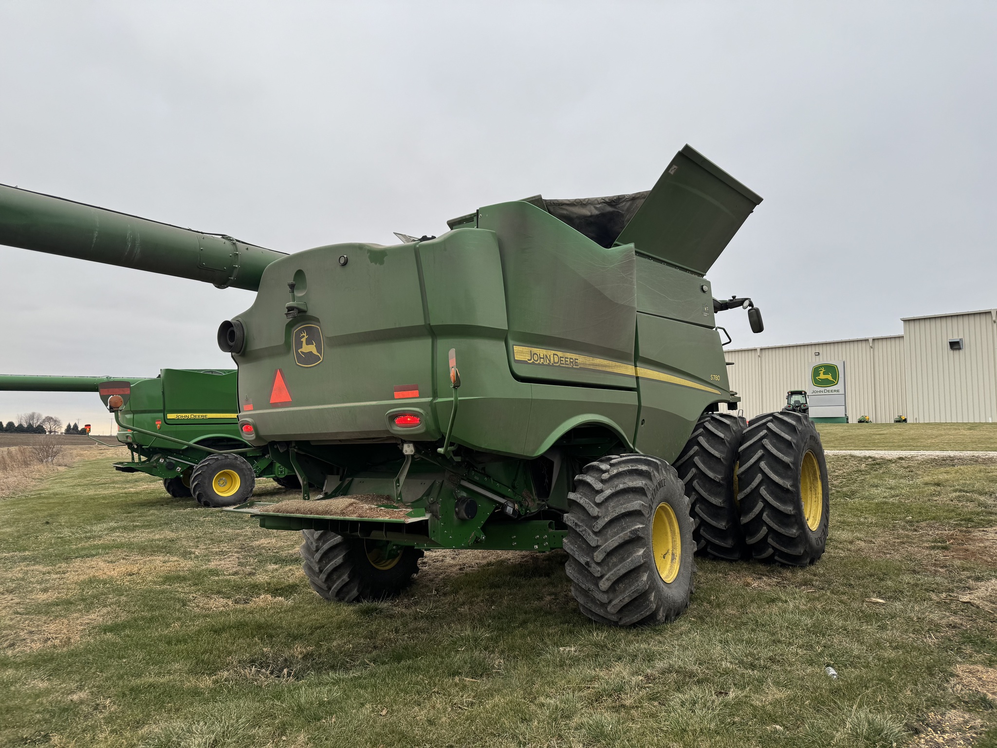  2022 John Deere S780 at Heritage Tractor in Brimfield, IL