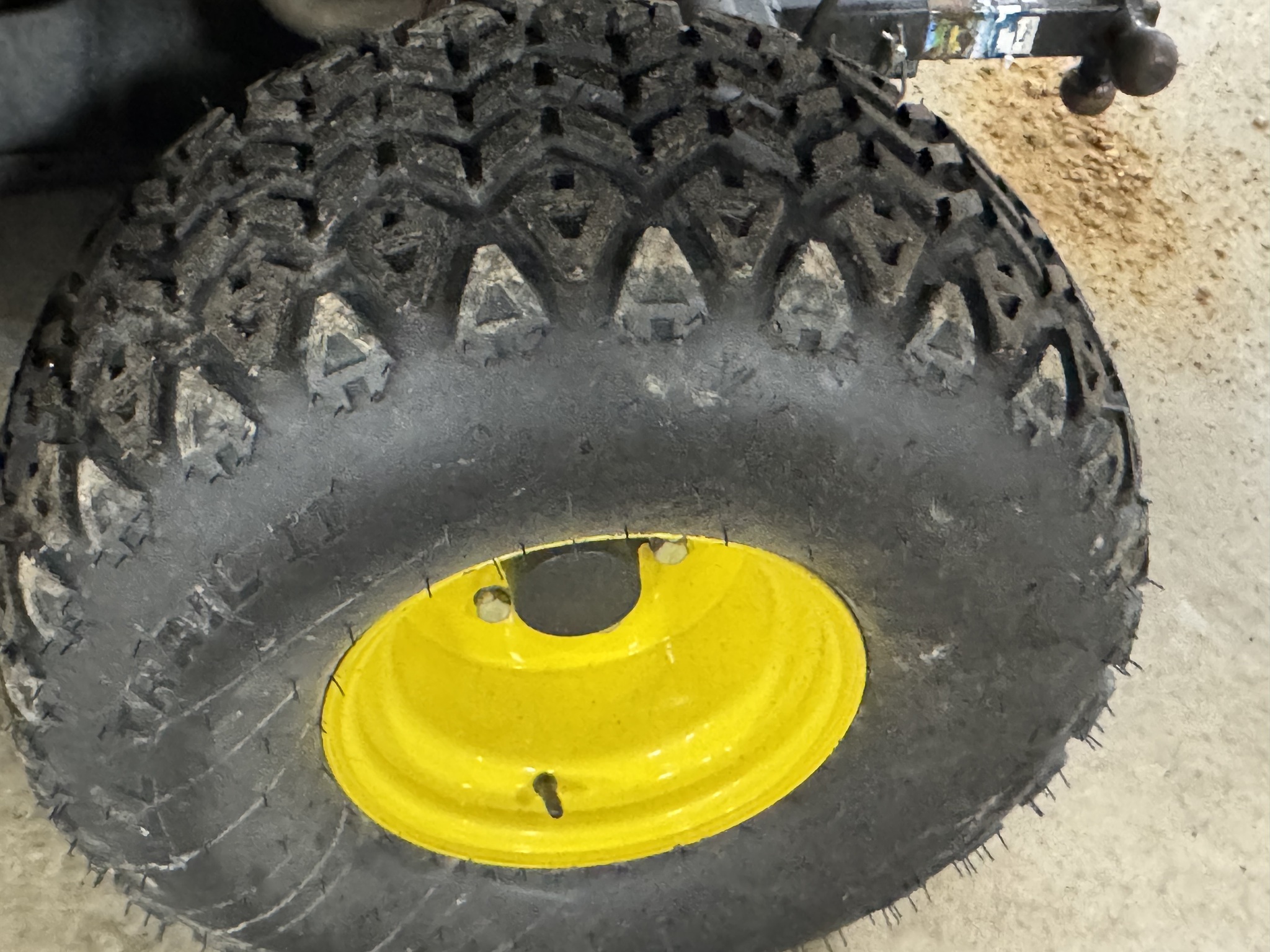 2018 John Deere 4X4 GATOR HPX Image 9