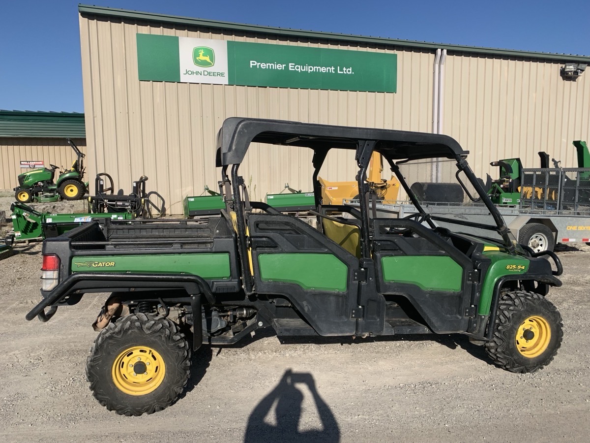 2016 John Deere XUV 825I S4 Image 1