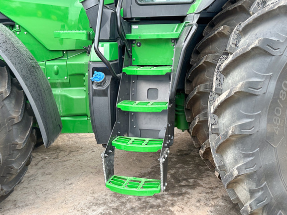 2024 John-Deere 8R 340