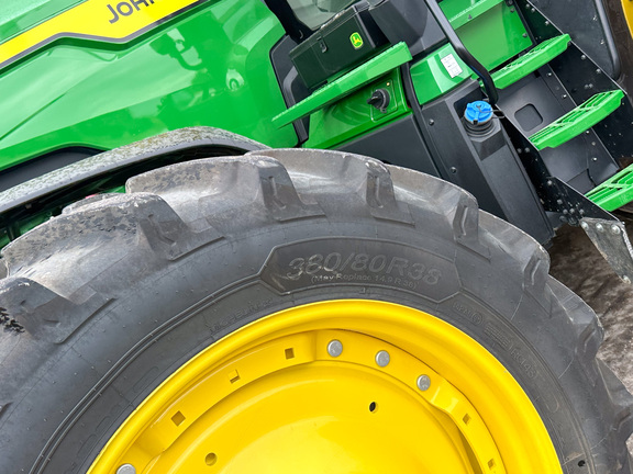 2024 John-Deere 8R 340