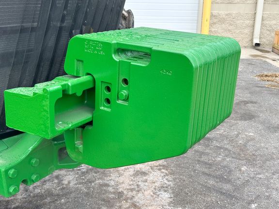 2024 John-Deere 8R 340