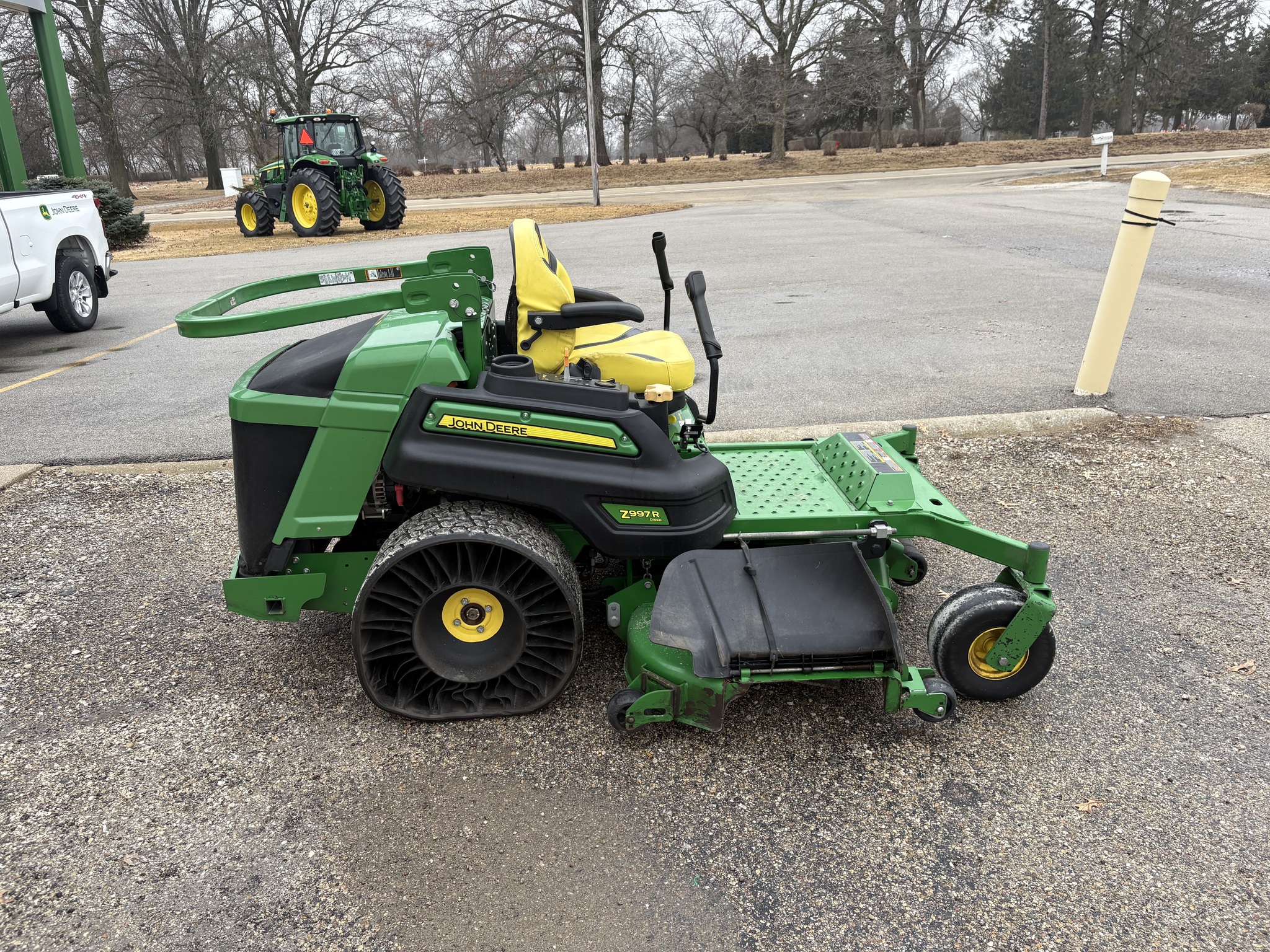 2021 John Deere Z997R at Heritage Tractor in Kewanee, IL