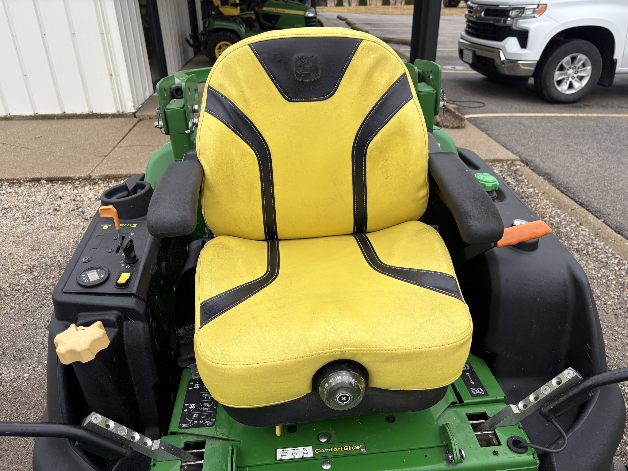  2021 John Deere Z997R at Heritage Tractor in Kewanee, IL