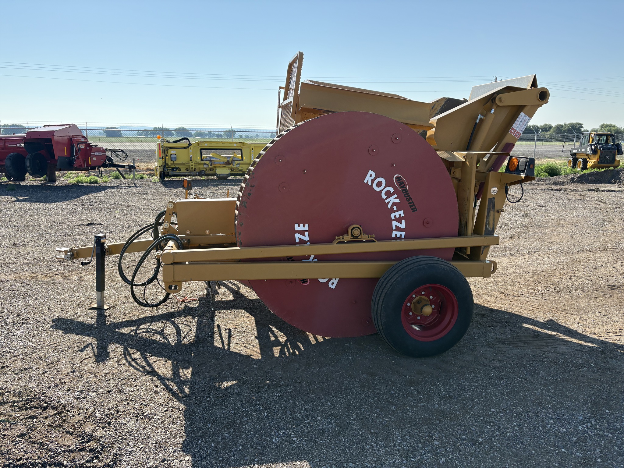 2017 Haybuster 3106 Image 4