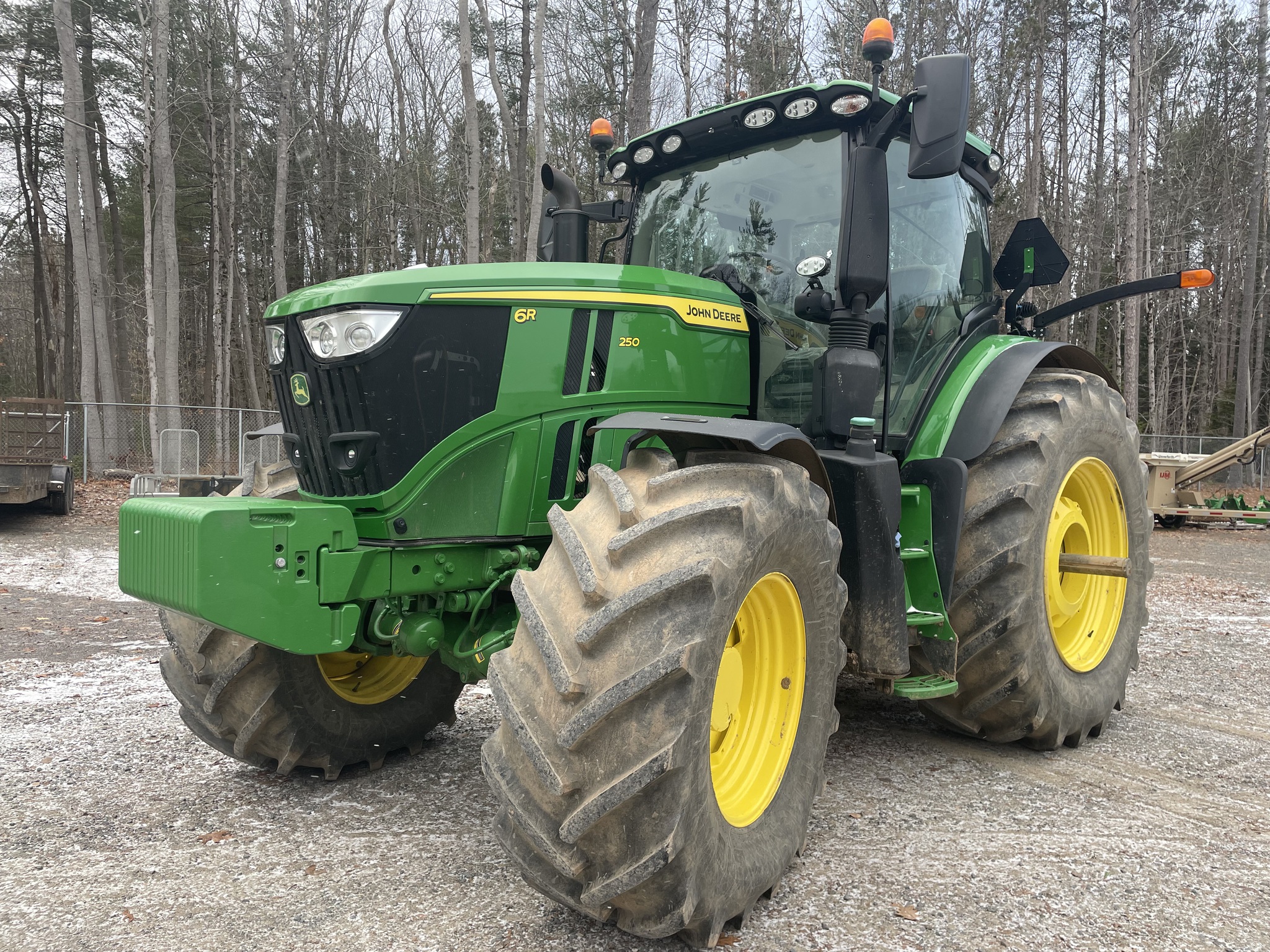 2023 John Deere 6R 250 Image 1
