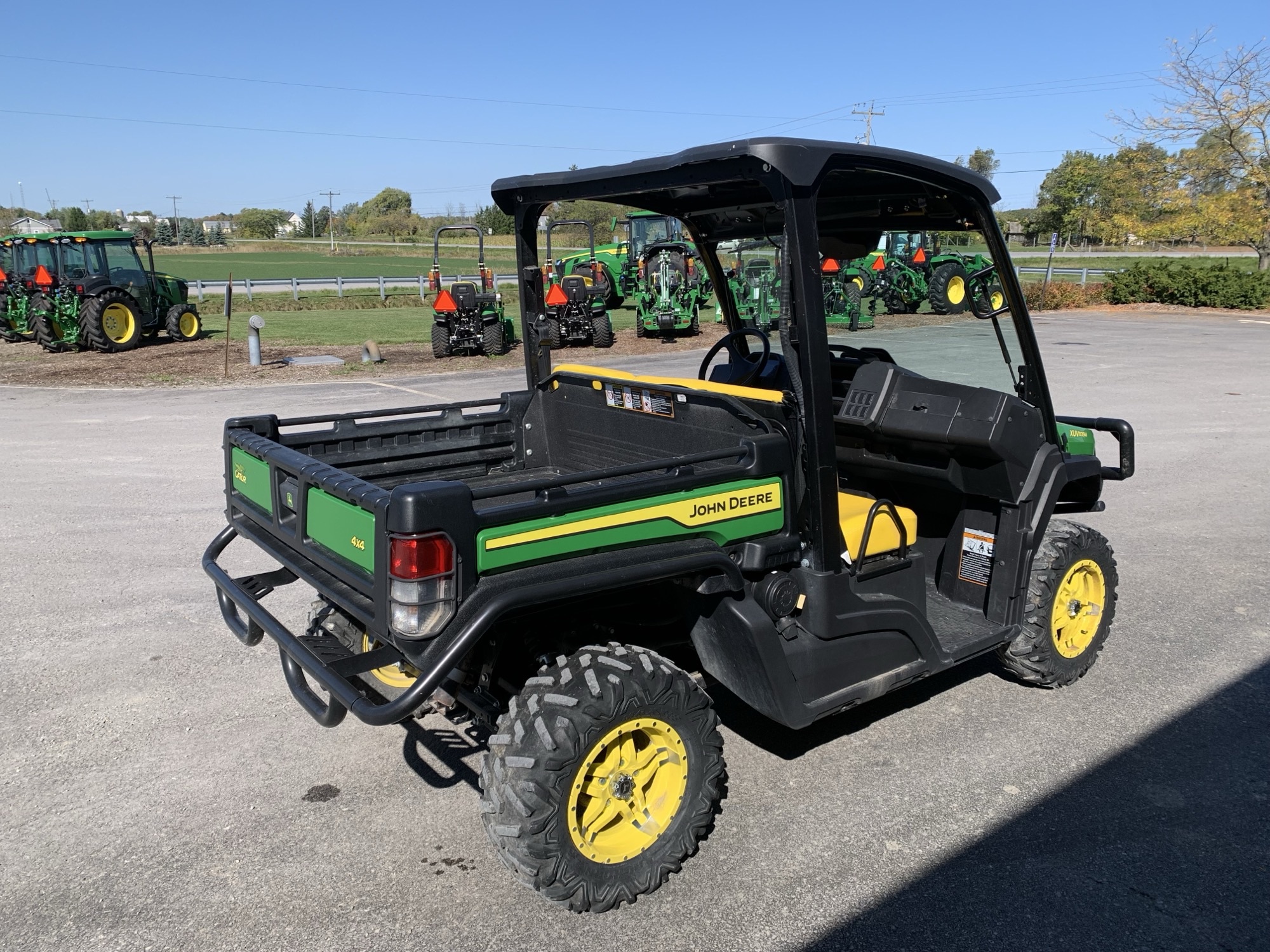 2022 John Deere XUV 835M Image 4