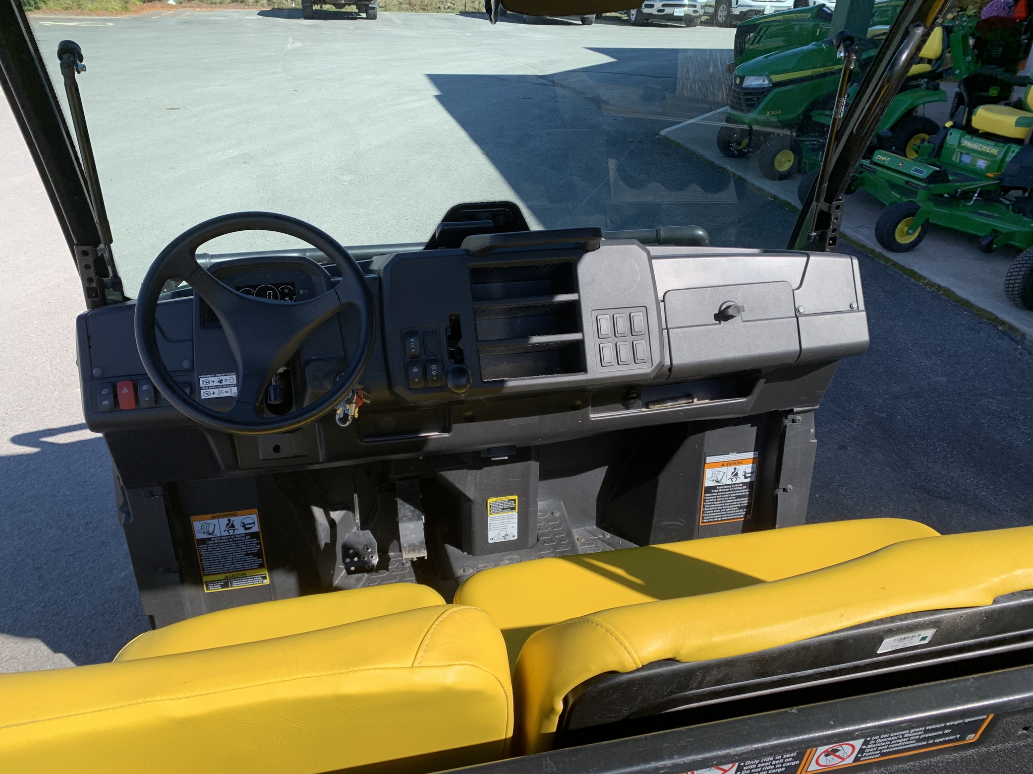2022 John Deere XUV 835M Image 7