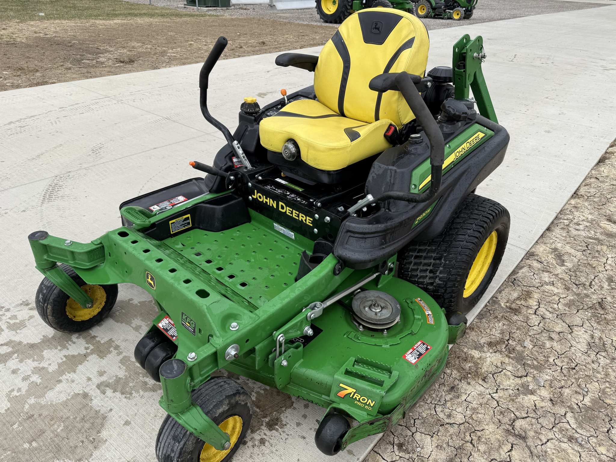 2018 John Deere Z930M Image 9