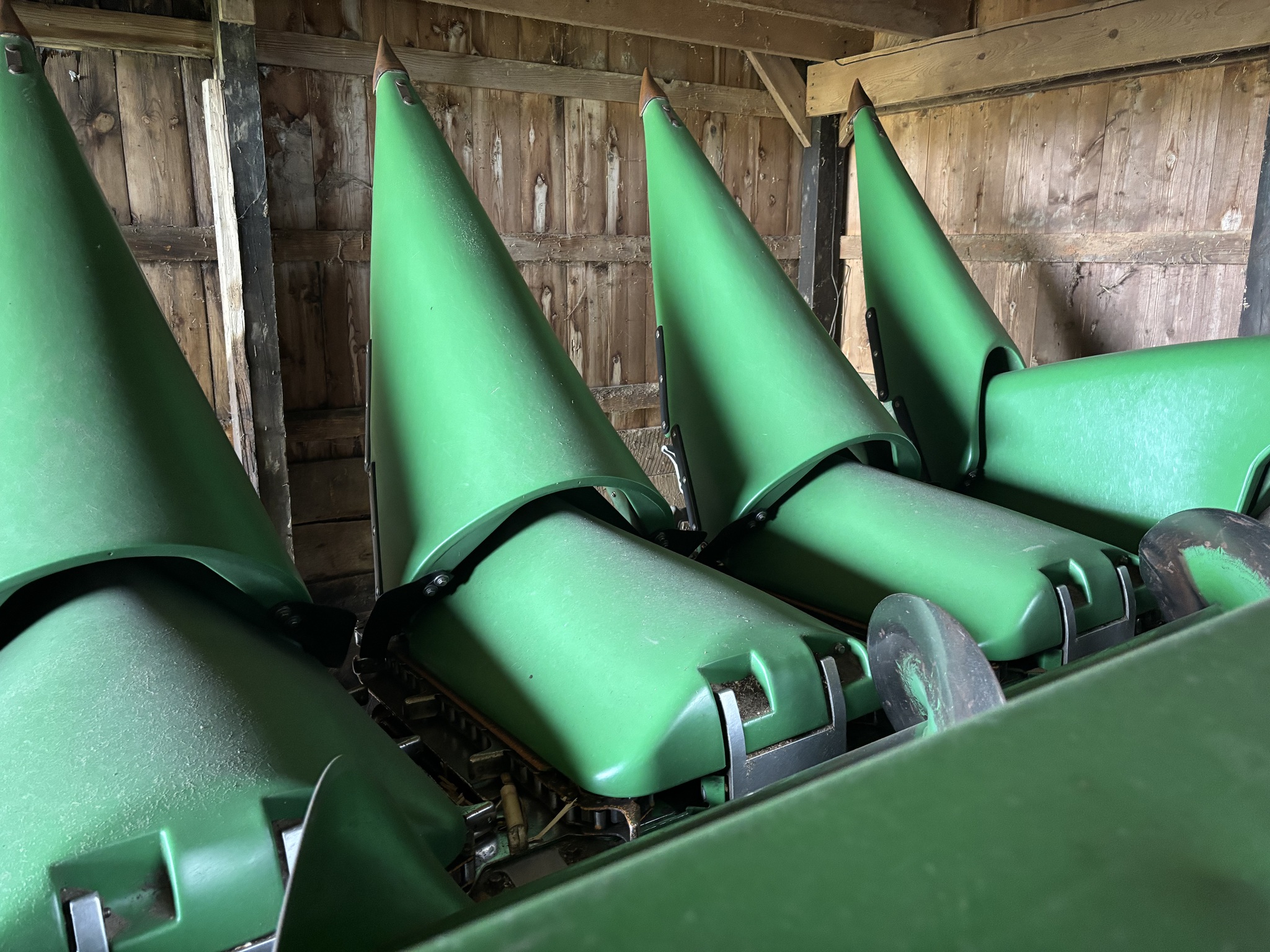 2010 John Deere 608C Image 16