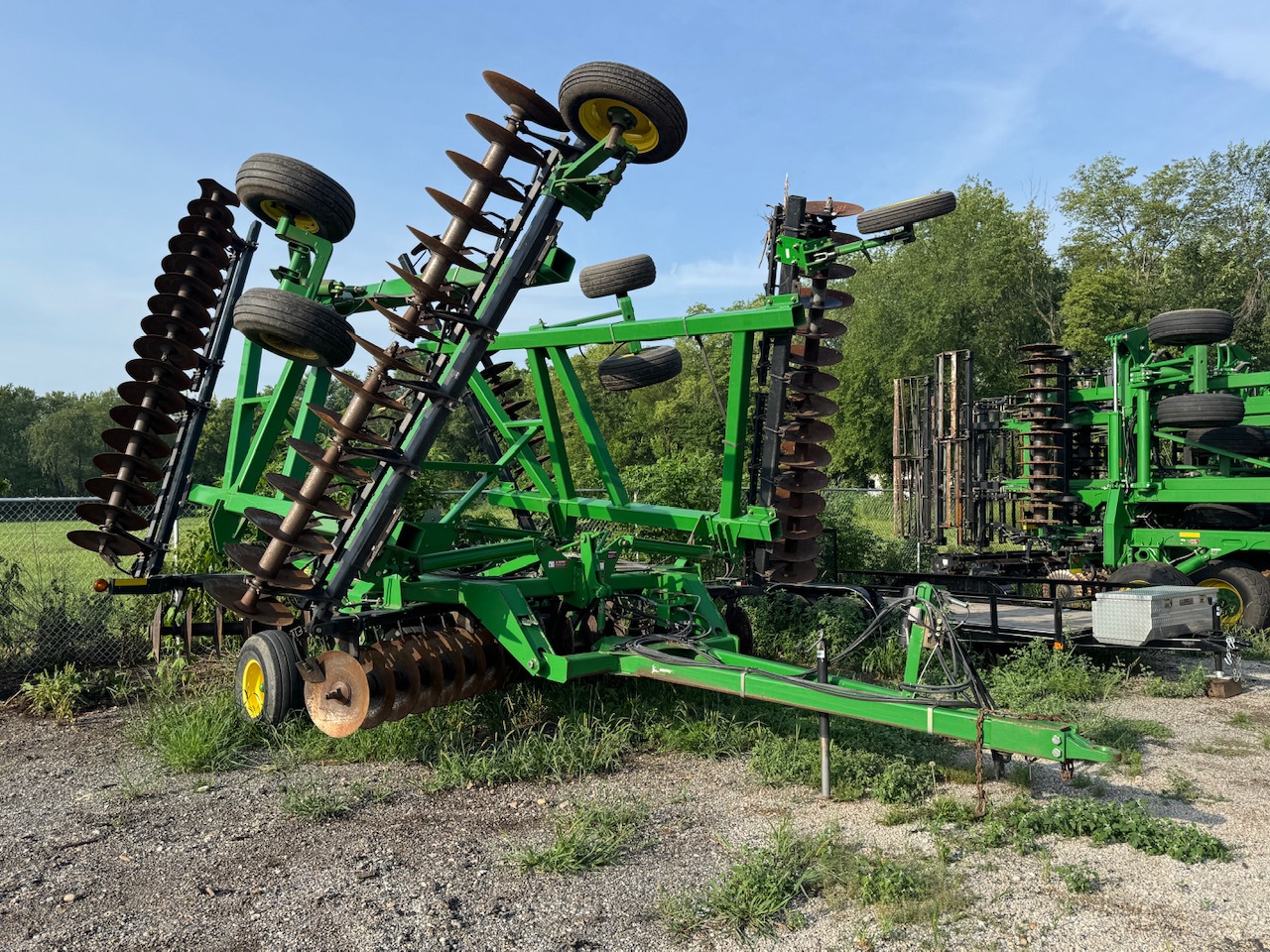  2004 John Deere 637 at Heritage Tractor in Pontiac, IL