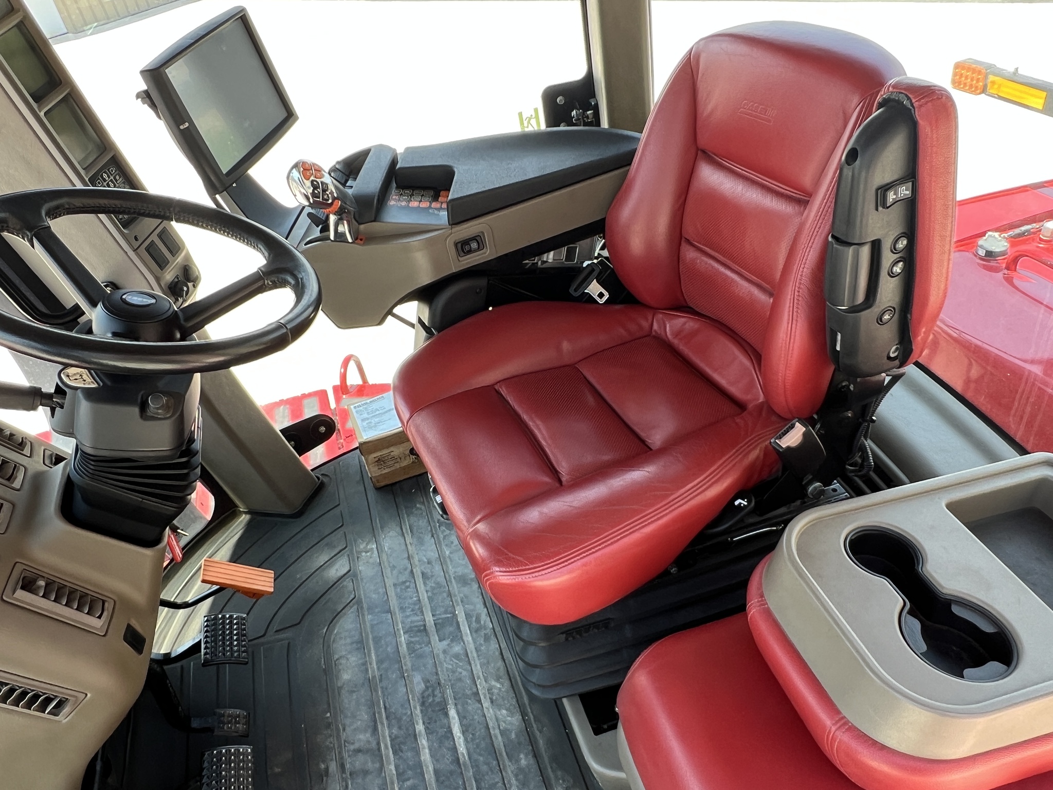 2018 Case IH Steiger 620 Quadtrac Image 9