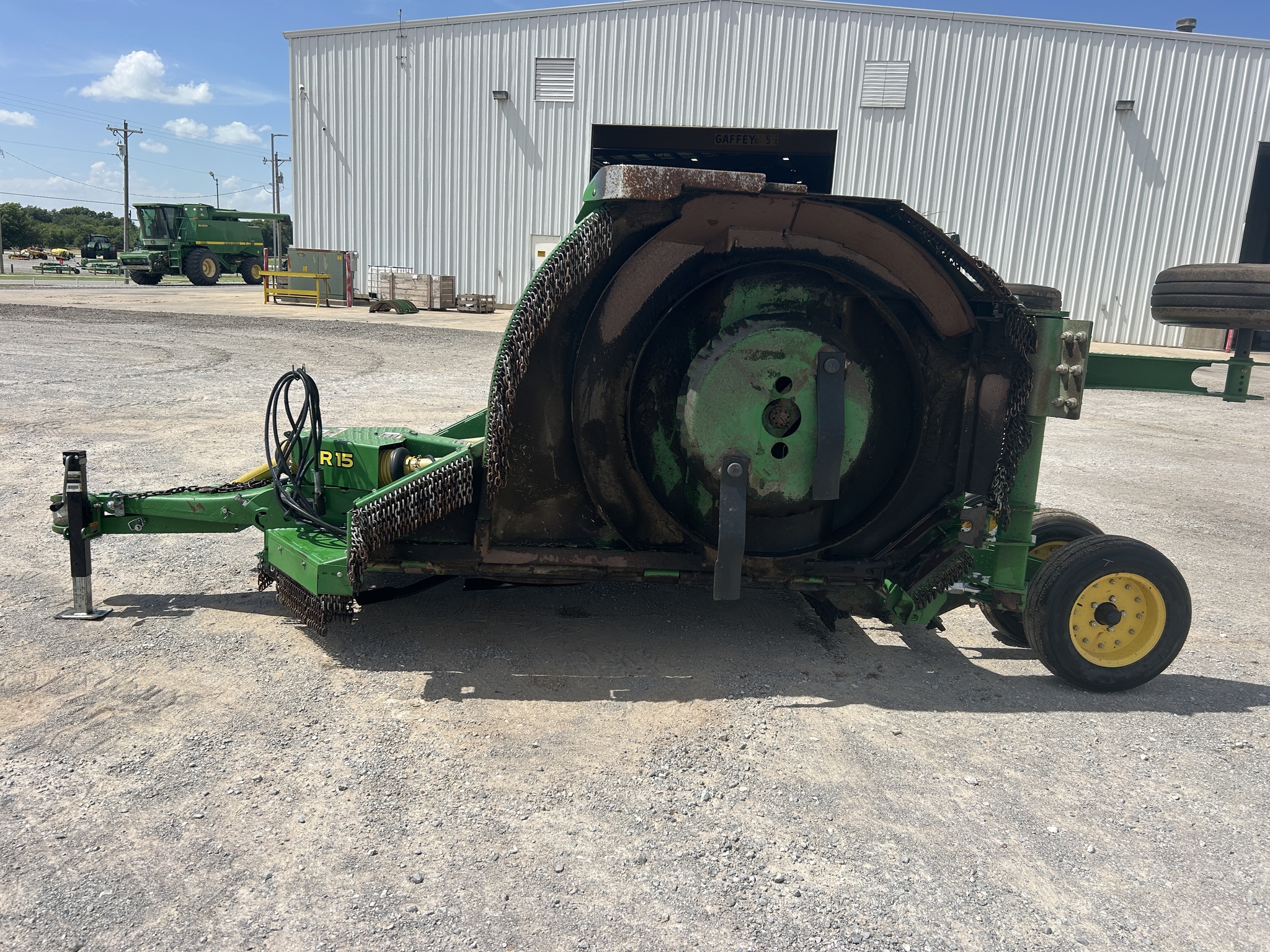 2019 John Deere R15 Image 3