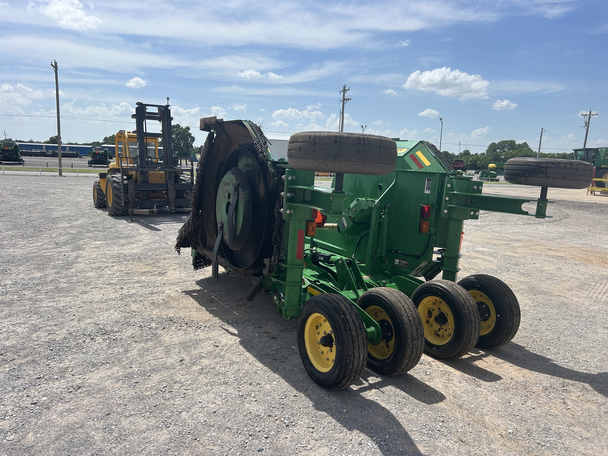 2019 John Deere R15 Image 4