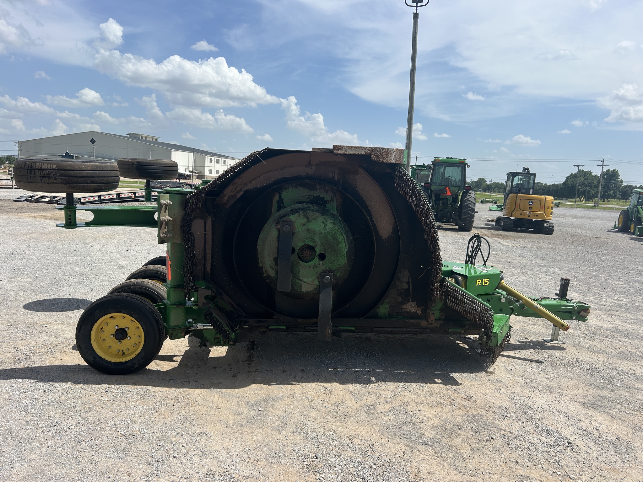 2019 John Deere R15 Image 8