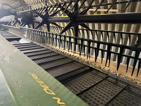 Photo of 2023 John Deere RD40F