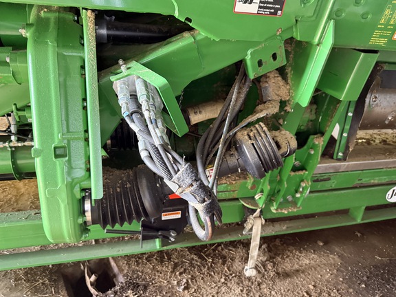 Photo of 2023 John Deere RD40F