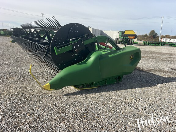 Photo of 2023 John Deere RD40F