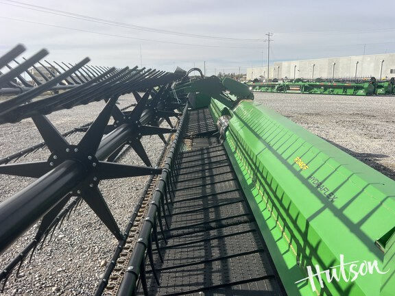 Photo of 2023 John Deere RD40F