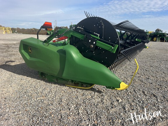 Photo of 2023 John Deere RD40F
