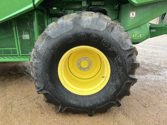 2013 John Deere S660 - Photo18