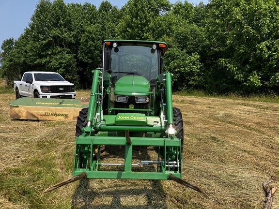 2024 John Deere 5075E