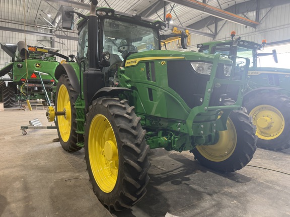  John Deere 6R 175
