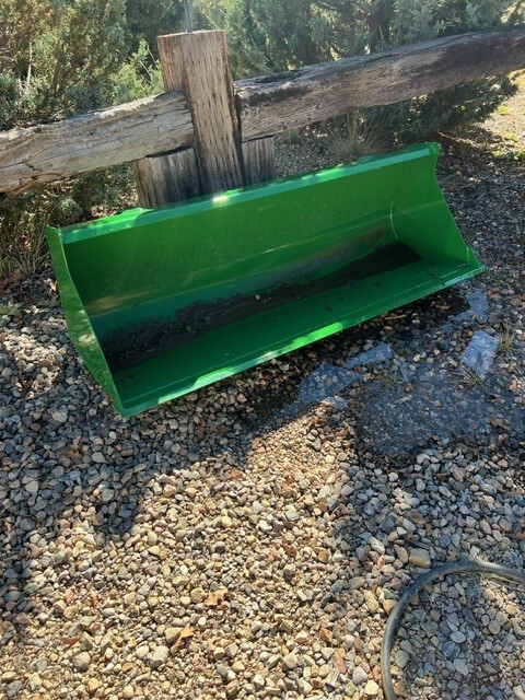 2022 John Deere 3046R Image 15