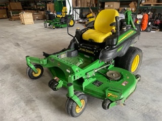 2015 John Deere Z950R Image 2