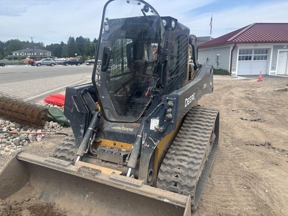 2022 John-Deere 325G