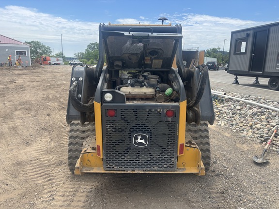 2022 John-Deere 325G