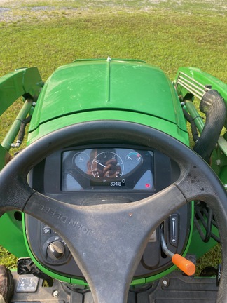2018 John Deere 3032E