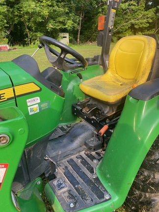 2018 John Deere 3032E