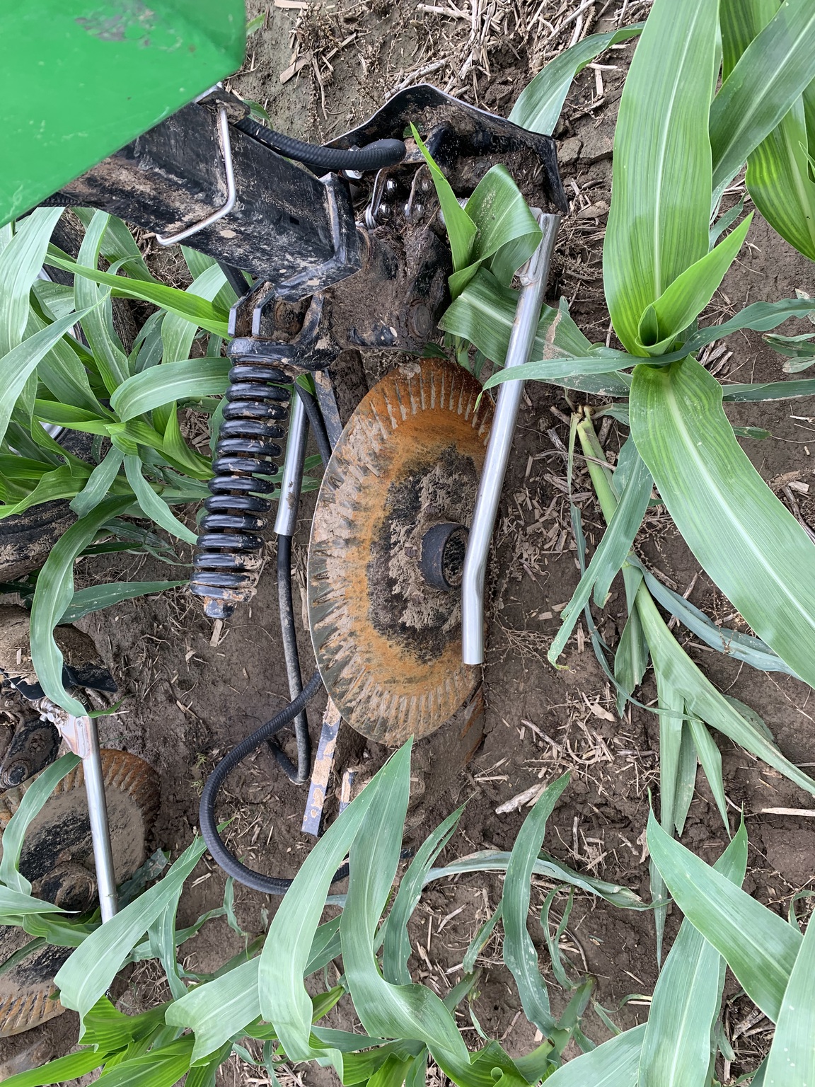 2022 Unverferth 2600 Image 13