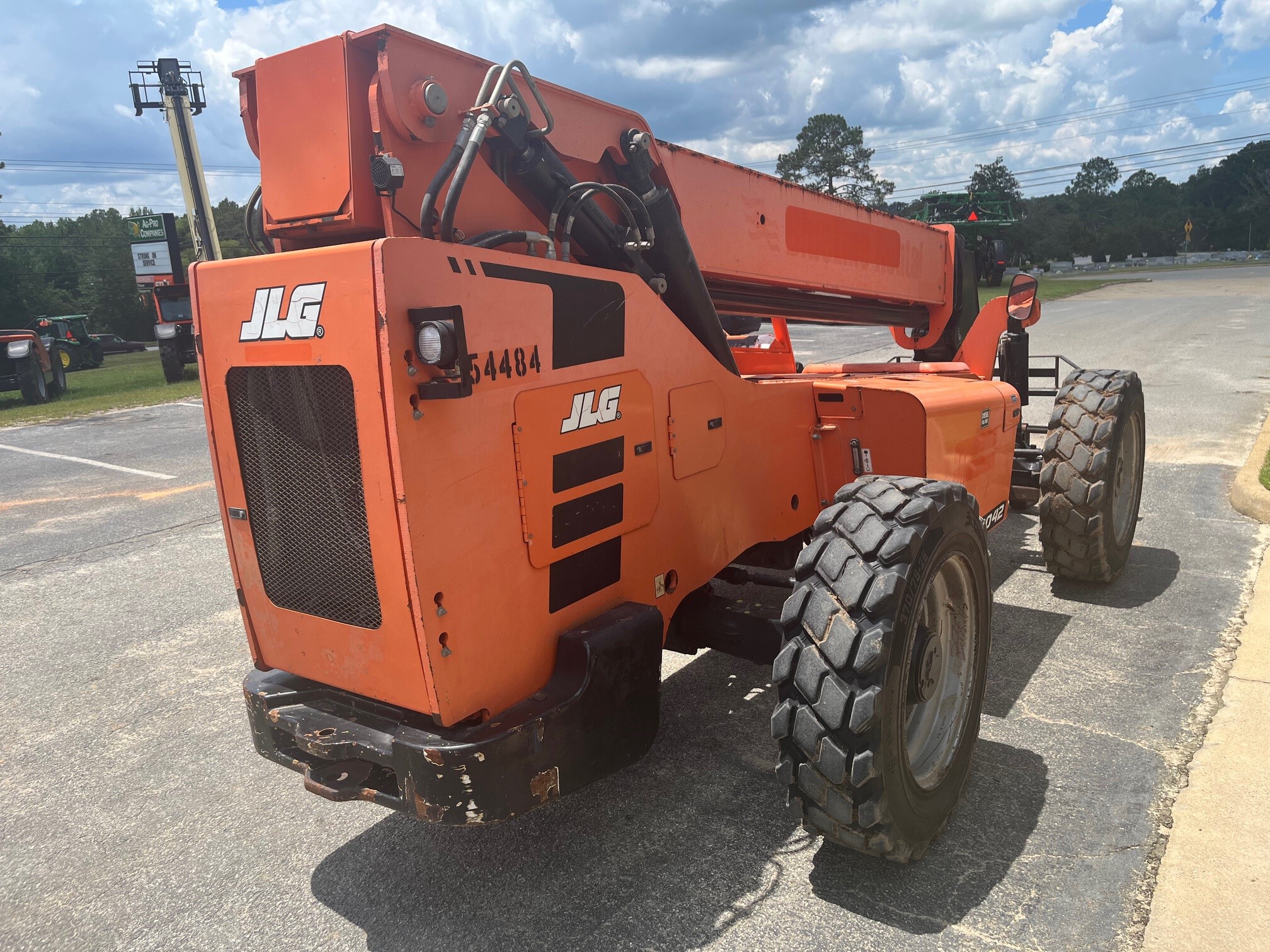 2017 Skytrak 8042 Image 3