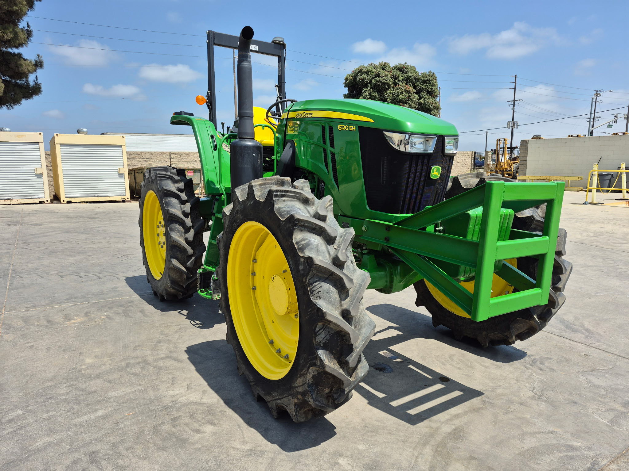 2022 John Deere 6120EH Image 5