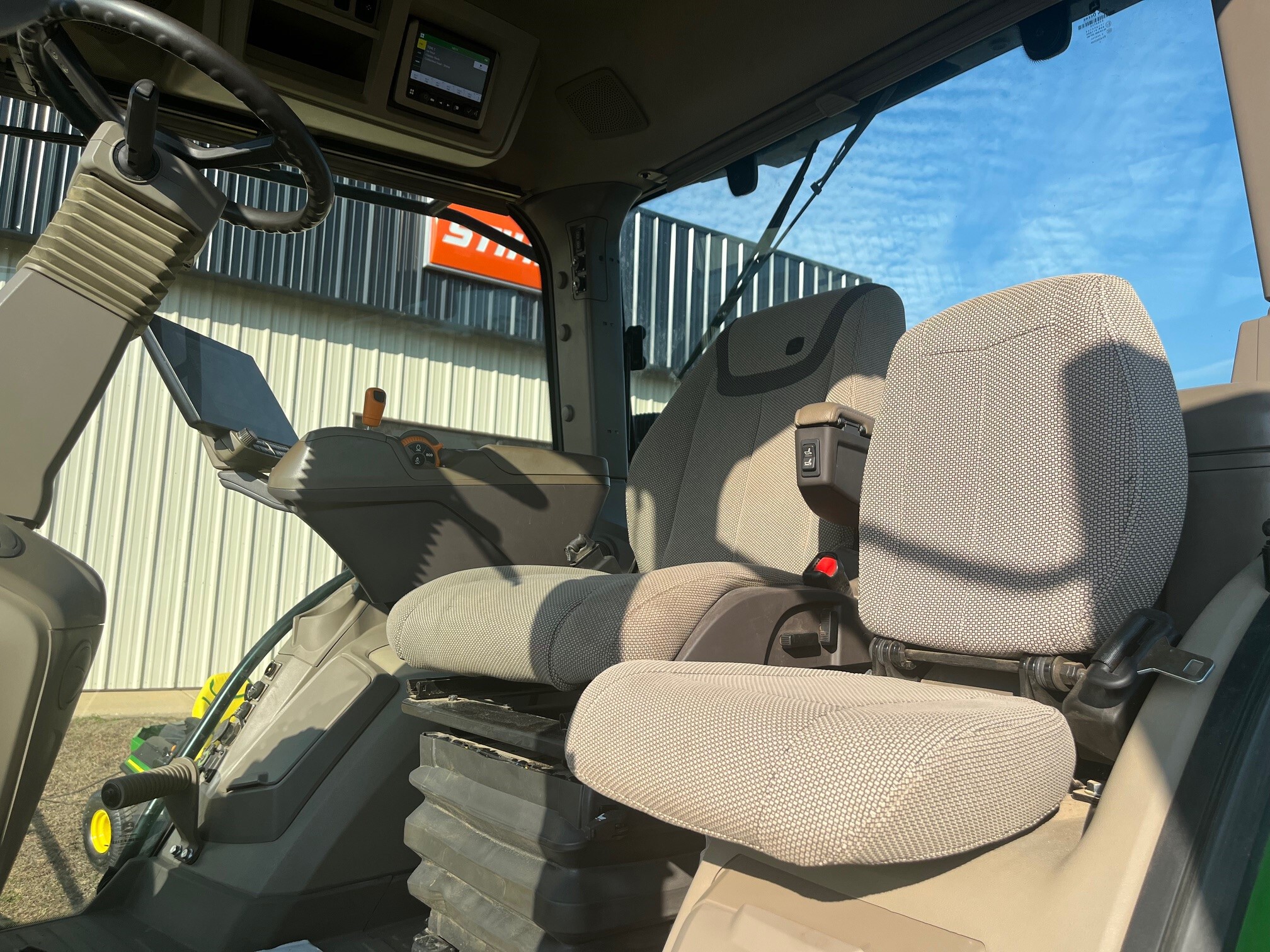 2024 John Deere 8R 340 Image 5