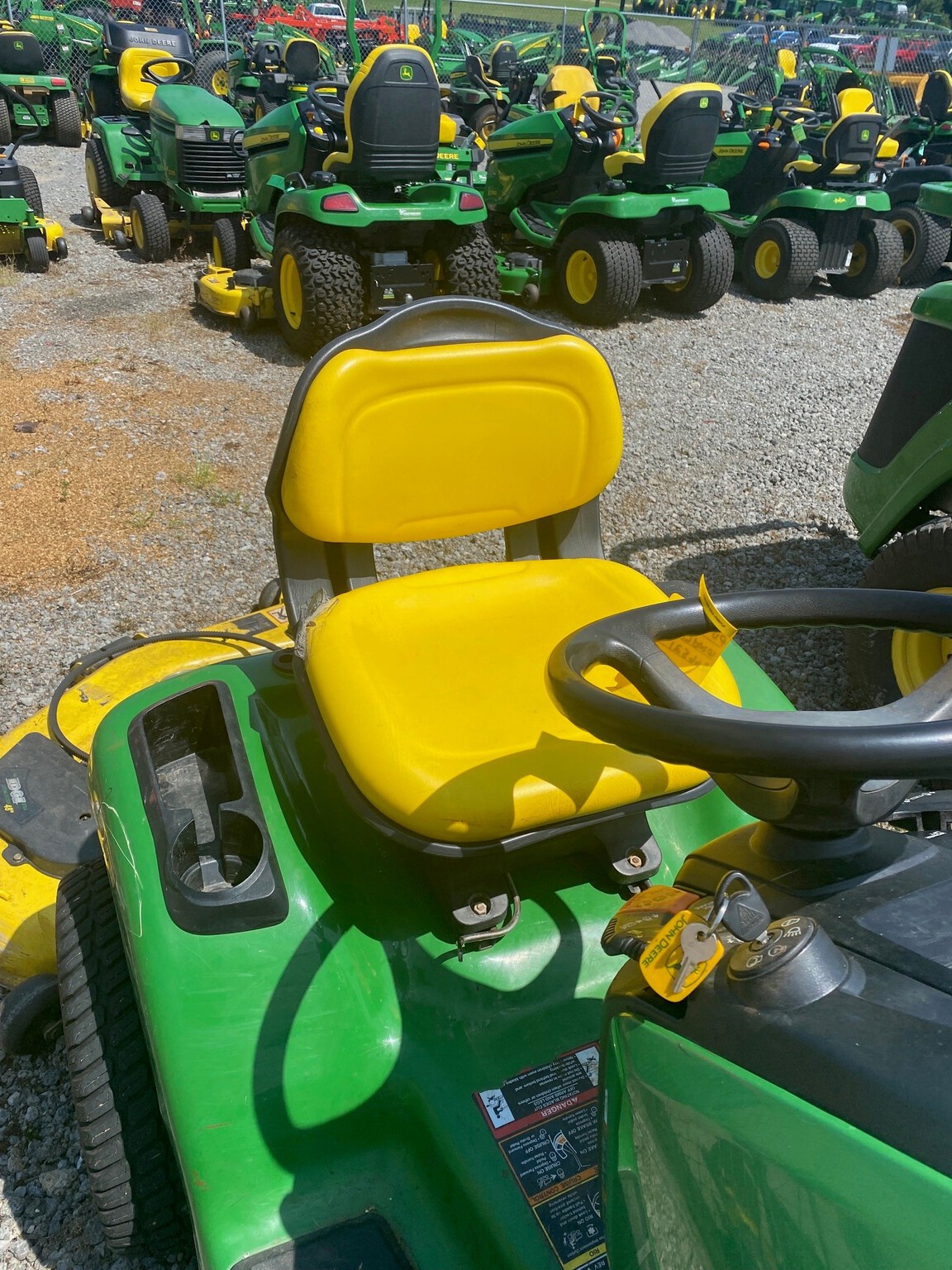 2008 John Deere X324 Image 1