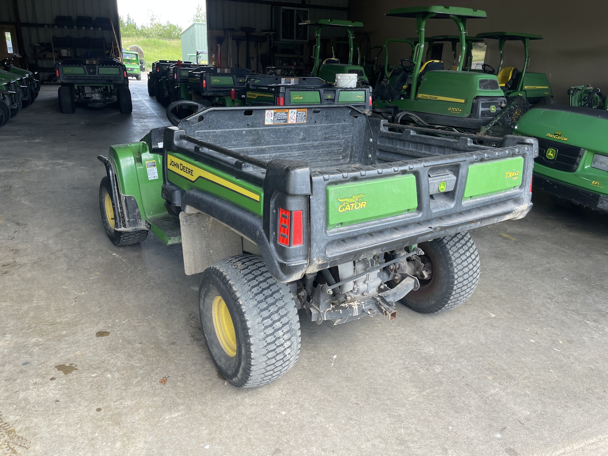 2021 John Deere Tx Turf Image 9