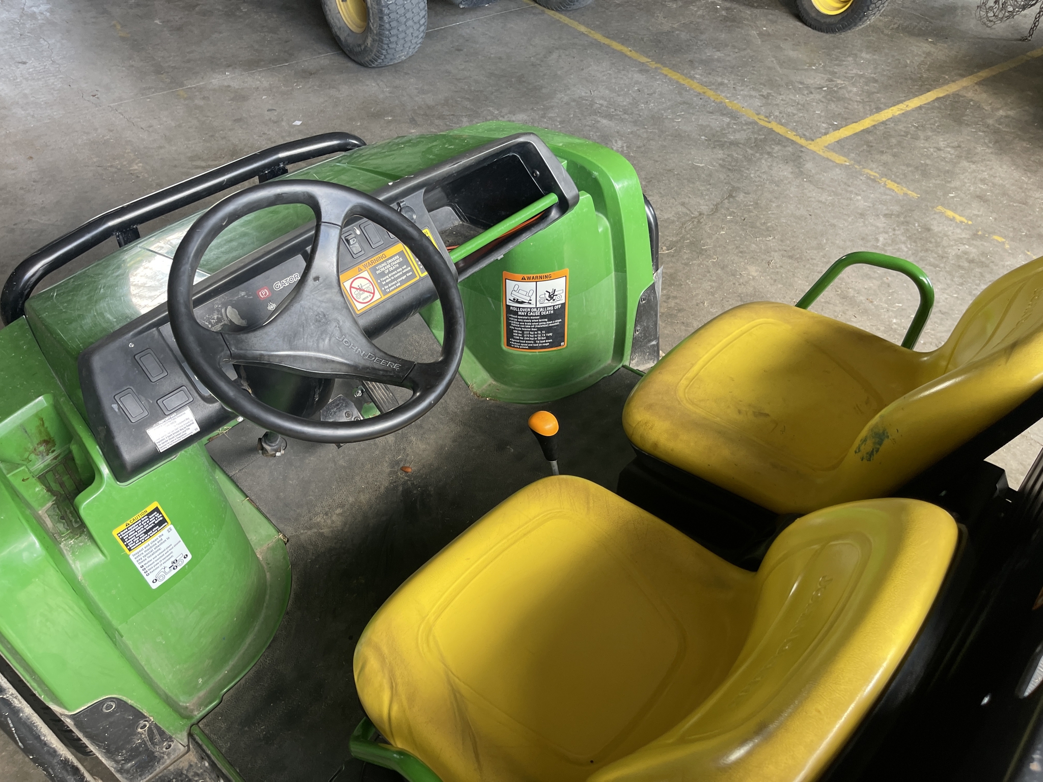 2021 John Deere Tx Turf Image 13
