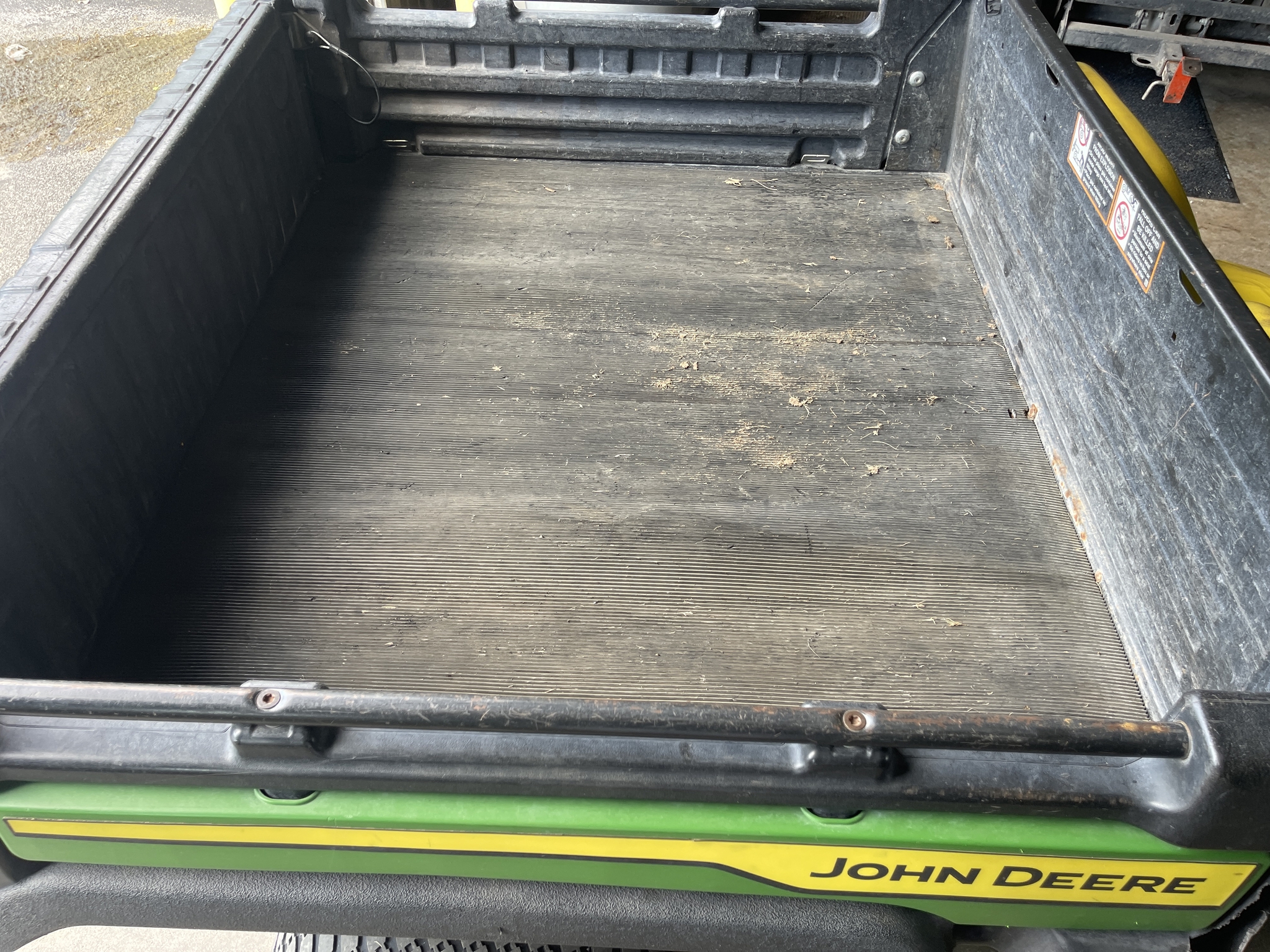 2021 John Deere Tx Turf Image 15