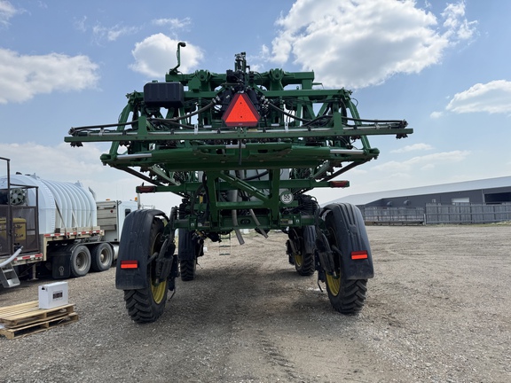 Used 2024 John Deere 412R Self Propelled Sprayers at Horizon Ag & Turf in Vermilion, AB - Photo2
