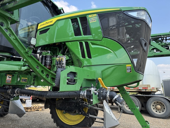 Used 2024 John Deere 412R Self Propelled Sprayers at Horizon Ag & Turf in Vermilion, AB - Photo4