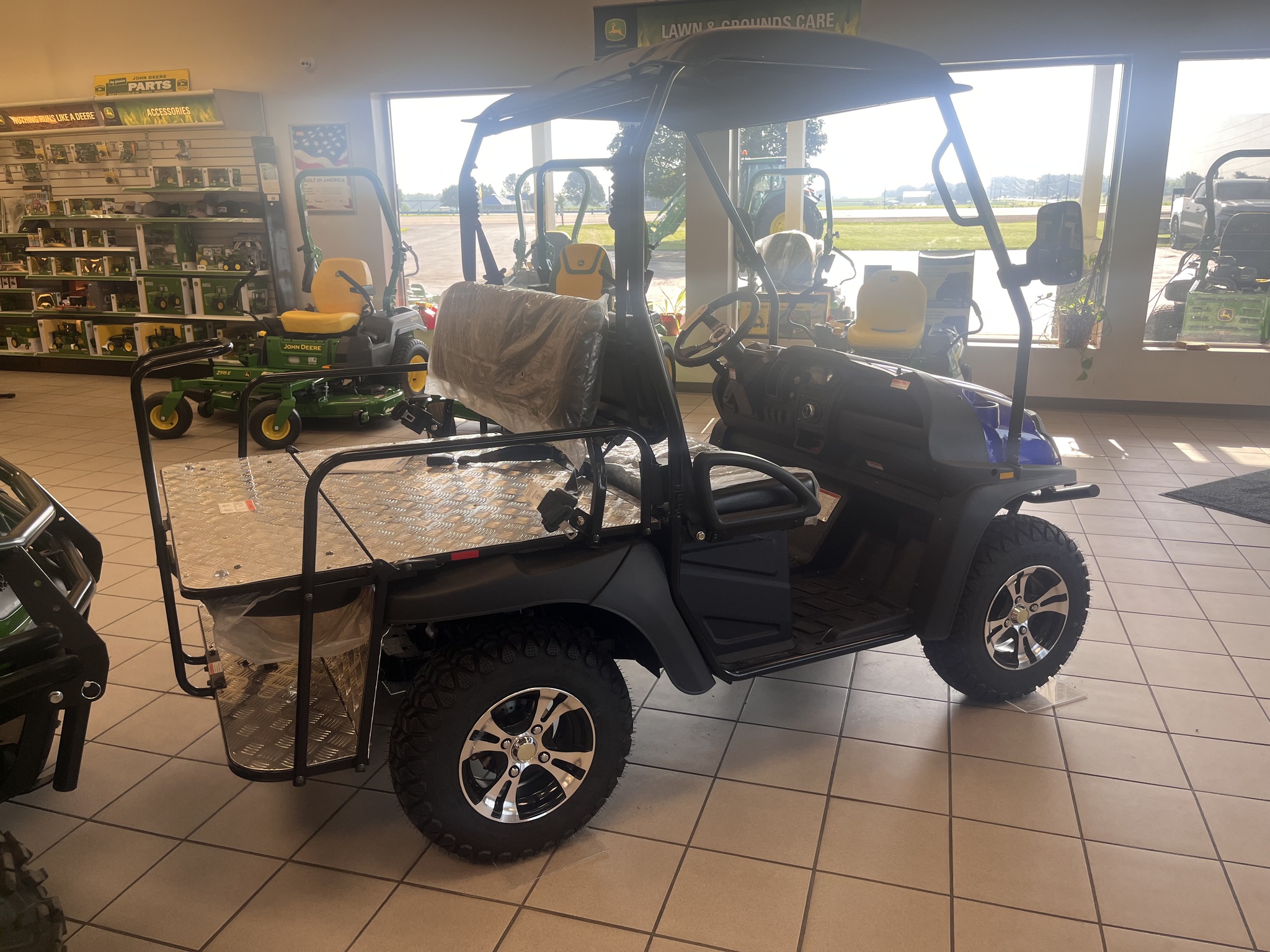 2024 Bighorn EV5 GVX Image 4