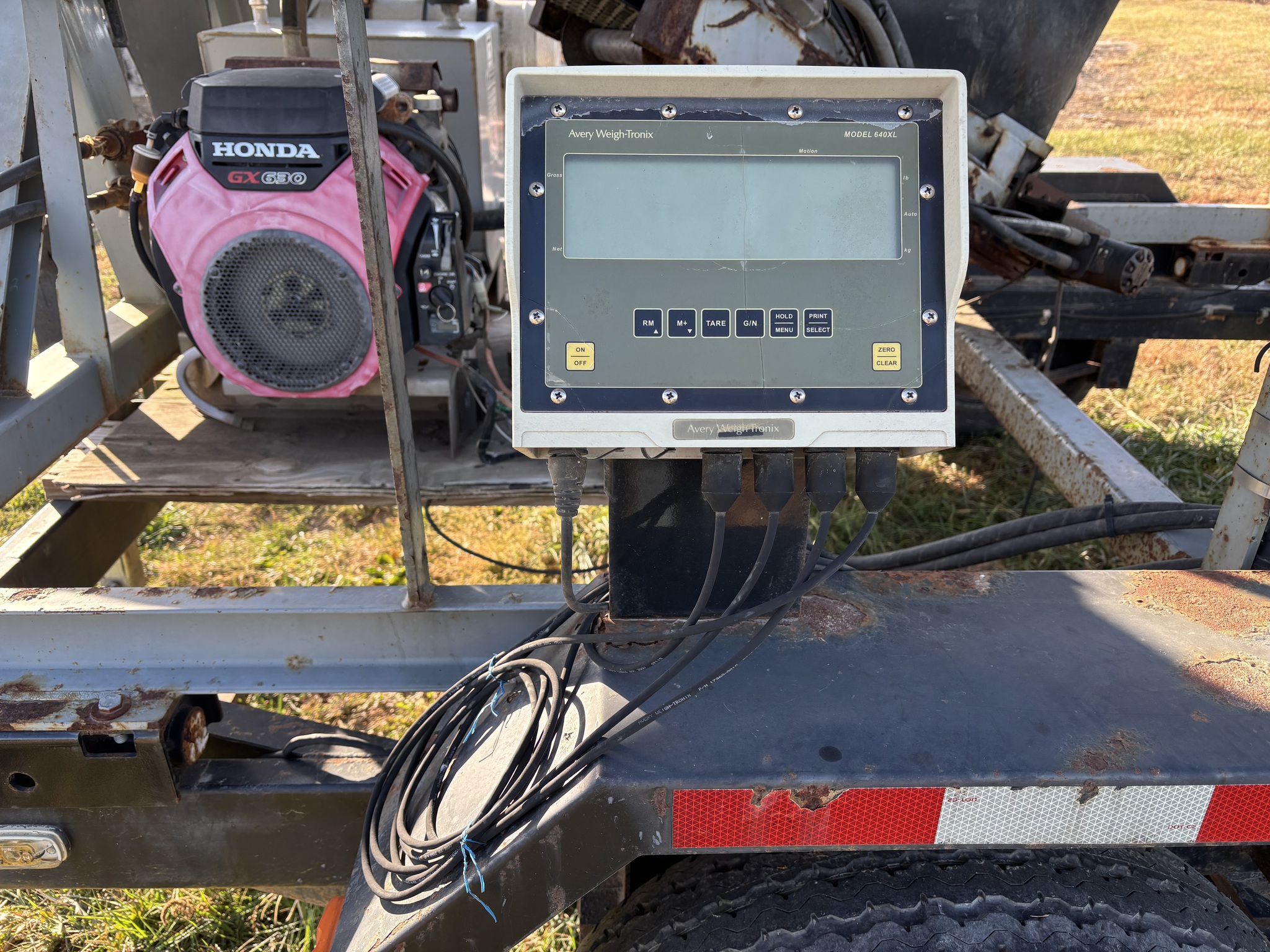   Convey-All BTS 290 at Heritage Tractor in Brimfield, IL