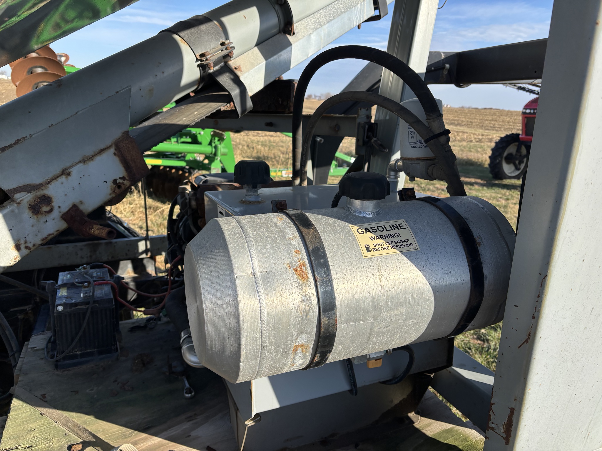   Convey-All BTS 290 at Heritage Tractor in Brimfield, IL