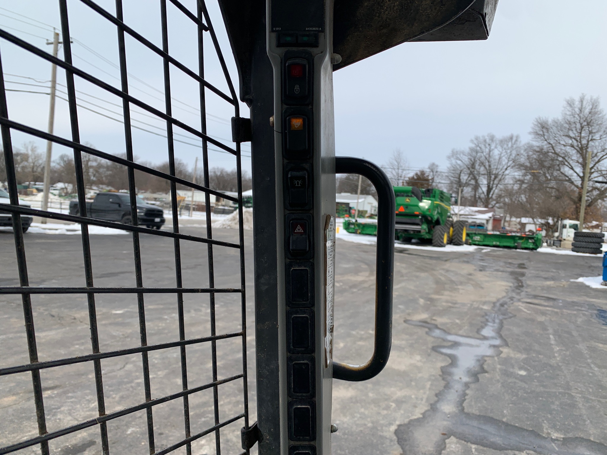  2020 New Holland L220 at Heritage Tractor in Anderson, MO