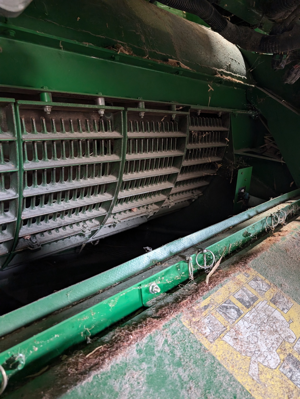  2012 John Deere S660 at Heritage Tractor in Lacon, IL